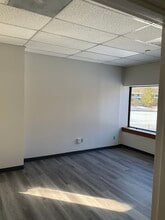 1000 Lake St, Ramsey, NJ to rent Building Photo- Image 1 of 7