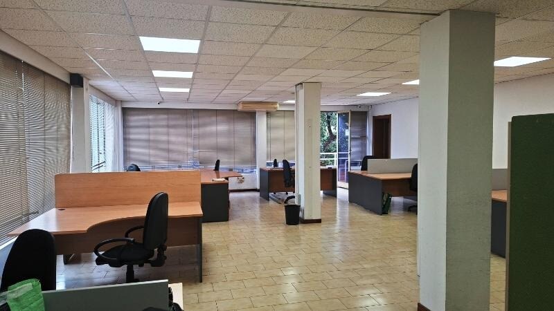 Office in Reus, Tarragona to rent Interior Photo- Image 1 of 7