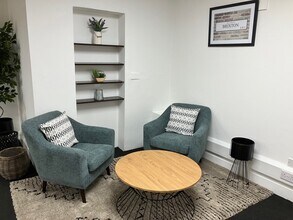 49 Effra Rd, London to rent Interior Photo- Image 2 of 27