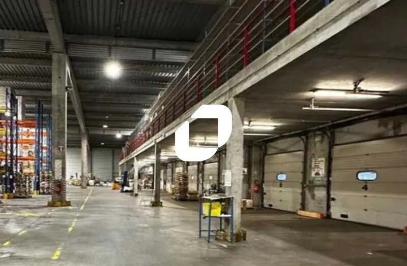 5 Avenue Johannes Gutenberg, Maurepas to rent - Building Photo - Image 2 of 4