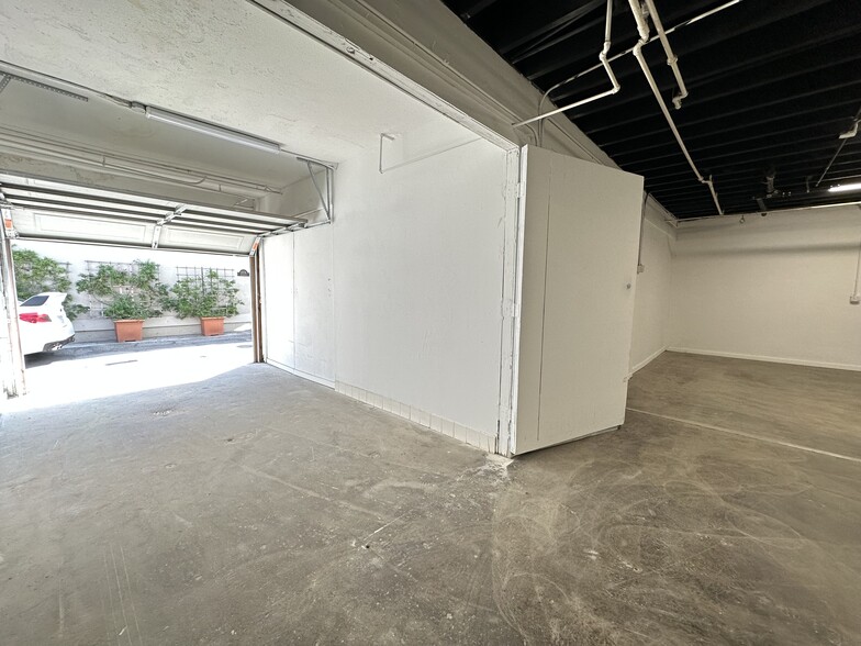 827-833 E 4th St, Long Beach, CA for rent - Interior Photo - Image 3 of 16