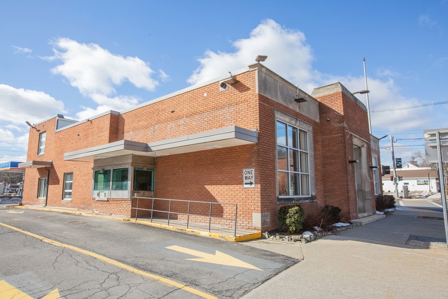 83 Canal St, Ellenville, NY for sale - Primary Photo - Image 1 of 1