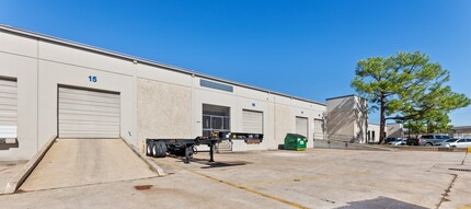 6803-6841 Fulton St, Houston, TX for rent Building Photo- Image 2 of 2