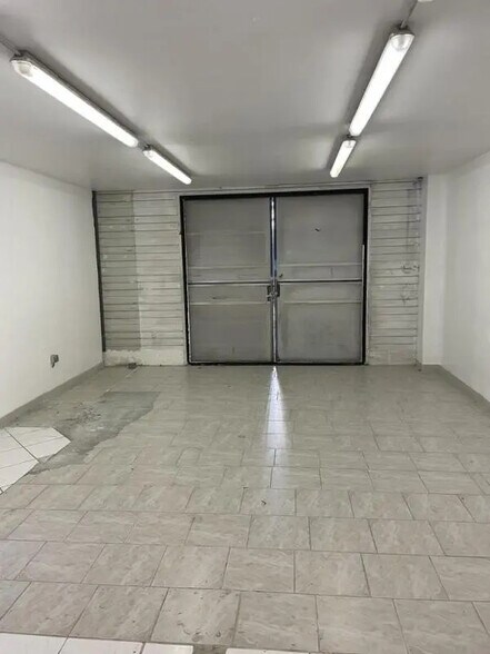 21 Allée Du Bois De La Bauche, Carquefou to rent - Building Photo - Image 3 of 4