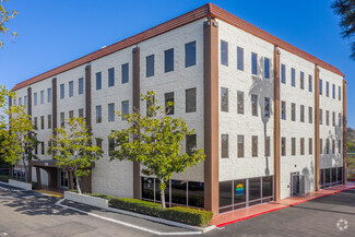 More details for 550 W Vista Way, Vista, CA - Office for Rent