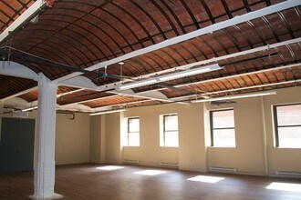 121 S Broad St, Philadelphia, PA for rent Interior Photo- Image 2 of 3