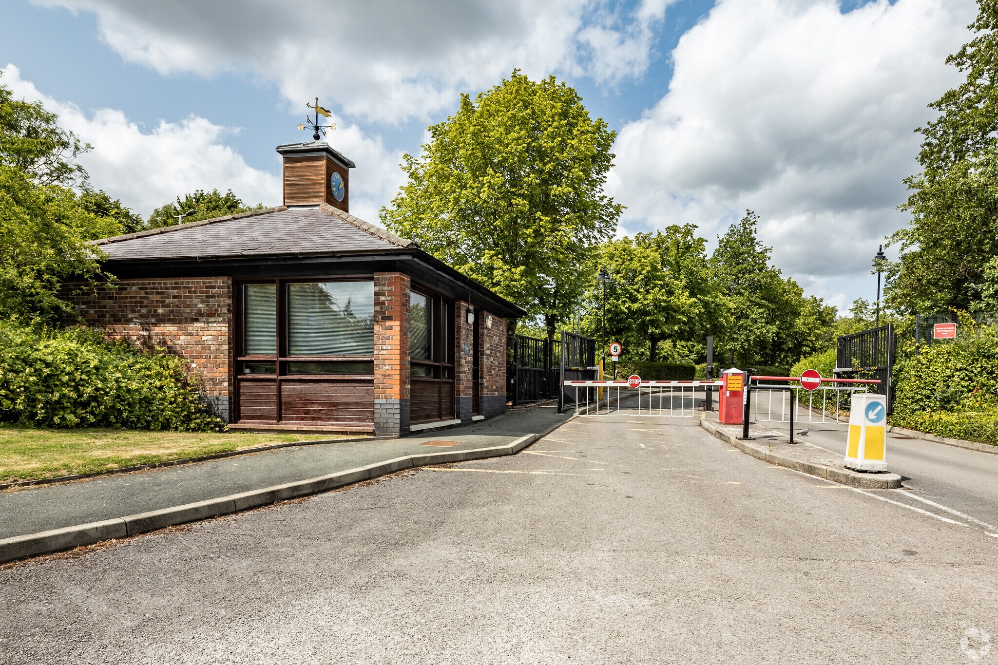 Greenalls Ave, Warrington for sale Primary Photo- Image 1 of 1