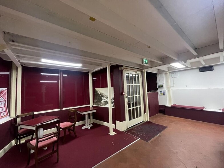 133 Sandgate Rd, Folkestone to rent - Building Photo - Image 3 of 10