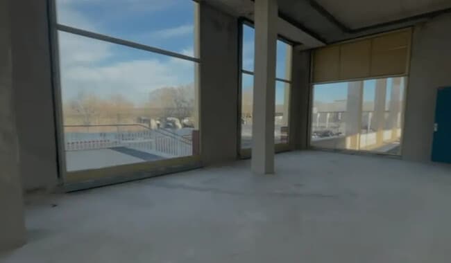 Location Commerce 104 m²