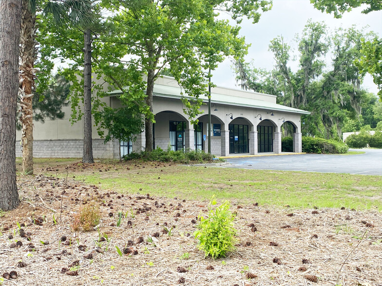 313 Laurel Bay Rd, Beaufort, SC for rent - Building Photo - Image 3 of 7