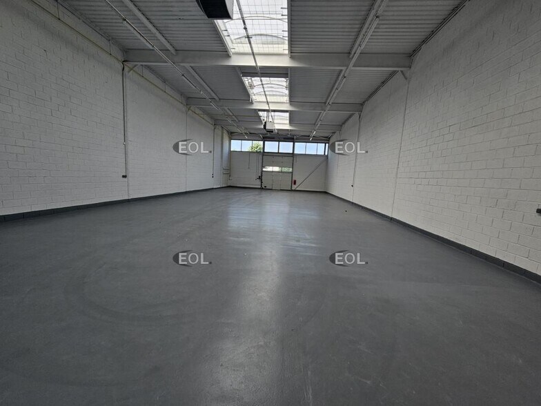 Industrial in Bonneuil-sur-Marne to rent - Interior Photo - Image 2 of 4