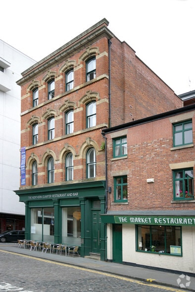 108 High St, Manchester to rent - Building Photo - Image 2 of 7