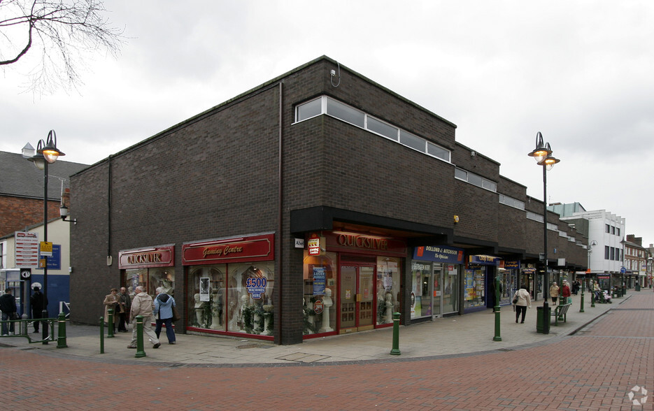 60-66A Market St, Crewe for rent - Building Photo - Image 1 of 11