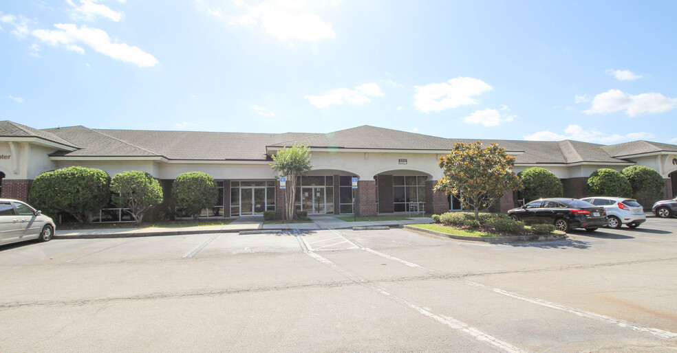 2511 Saint Johns Bluff Rd S, Jacksonville, FL for rent - Building Photo - Image 2 of 9