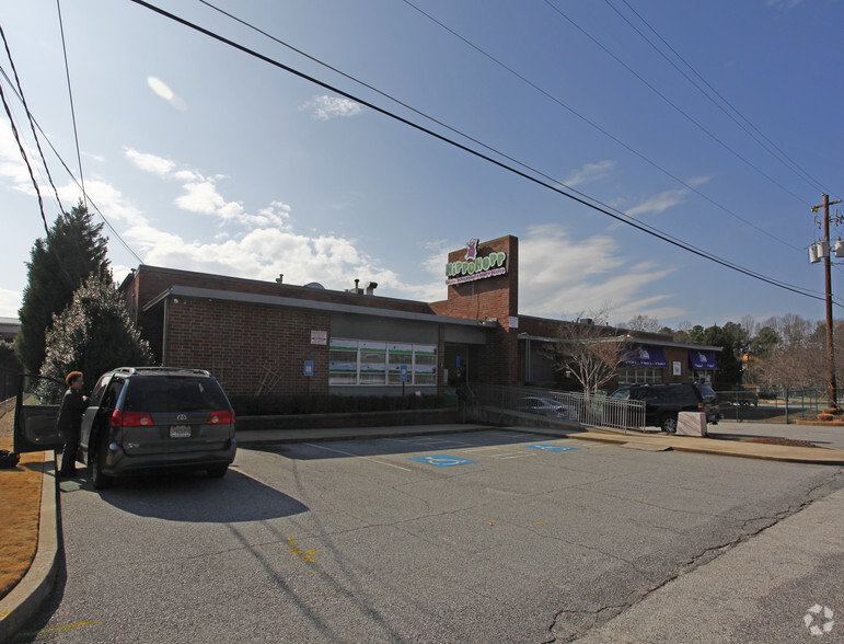 1936-1940 Briarwood Ct NE, Atlanta, GA for rent - Building Photo - Image 1 of 2