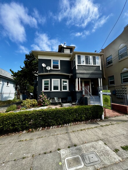 740-744 Alcatraz Ave, Oakland, CA for sale - Building Photo - Image 2 of 23