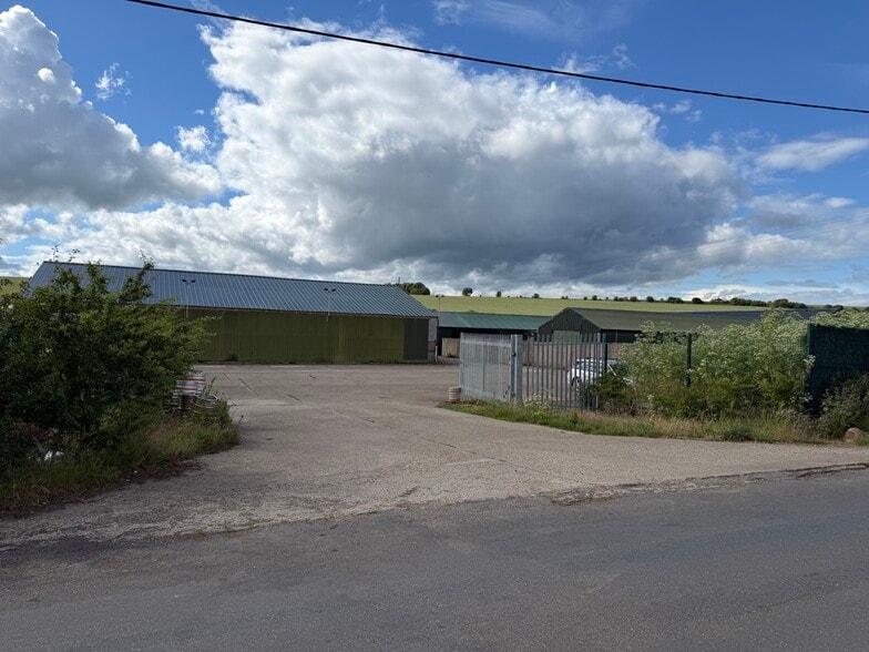 Icknield Rd, Ipsden to rent - Building Photo - Image 2 of 9