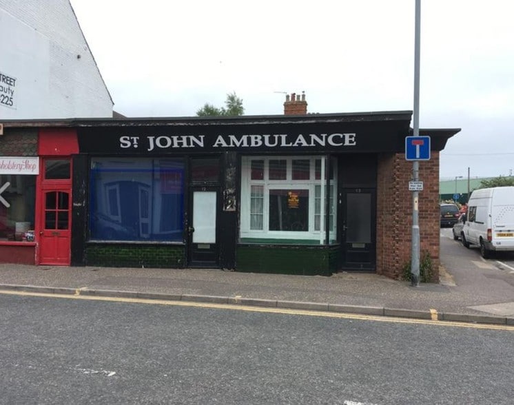 12 Baker St, Great Yarmouth to rent - Building Photo - Image 2 of 4