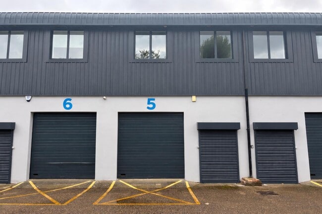 More details for 131 Aurelia Rd, Croydon - Industrial to Rent