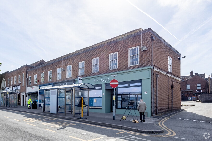 15-41 Merrial St, Newcastle Under Lyme to rent - Primary Photo - Image 1 of 10