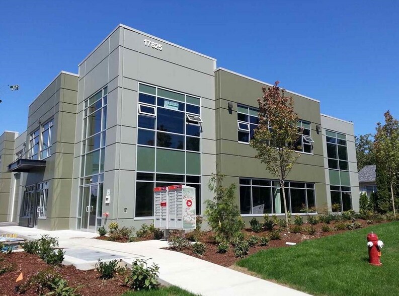 17825 64 Av, Cloverdale V3S 1Z3 Industrial for Sale UK