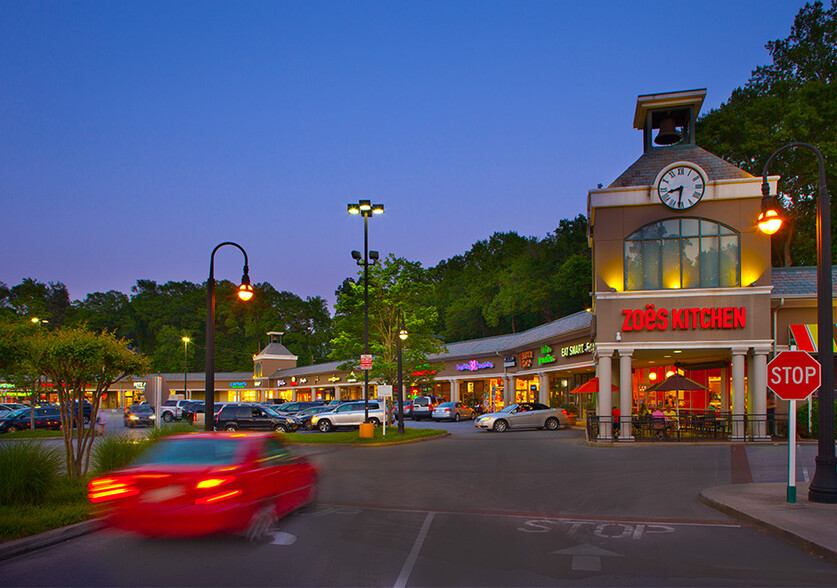 2333-2365 Peachtree Rd NE, Atlanta, GA to rent - Building Photo - Image 3 of 9