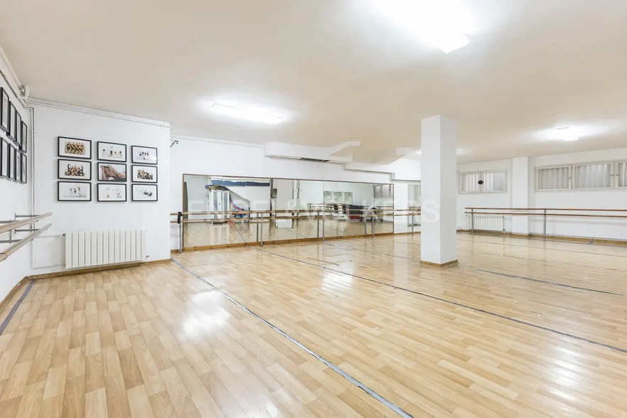 Build-to-Rent in Barcelona, Barcelona for sale - Interior Photo - Image 1 of 1