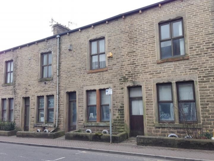 33-37 Kay St, Rossendale for sale Primary Photo- Image 1 of 1