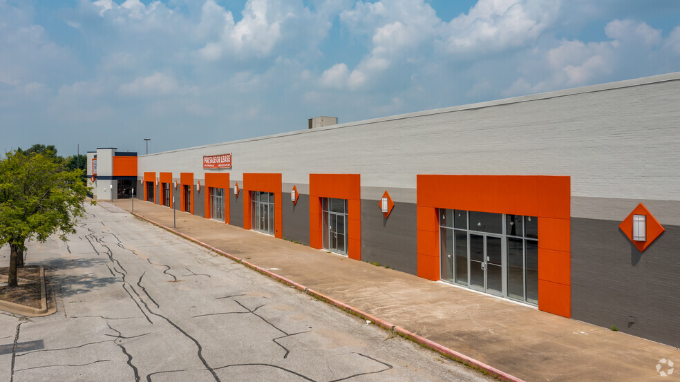 2300 E Kenosha St, Broken Arrow, OK for rent - Building Photo - Image 3 of 6