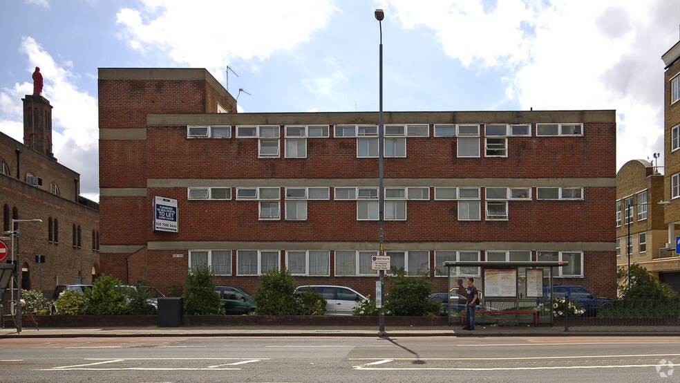 628-634 Commercial Rd, London for sale - Building Photo - Image 2 of 3