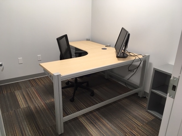 I-91 Corridor EXIT 21, Middletown, CT to rent Interior Photo- Image 1 of 1