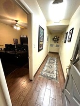 14819 N Cave Creek Rd, Phoenix, AZ to rent Interior Photo- Image 2 of 9
