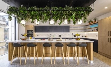 22-24 Monument St, London to rent Interior Photo- Image 2 of 6