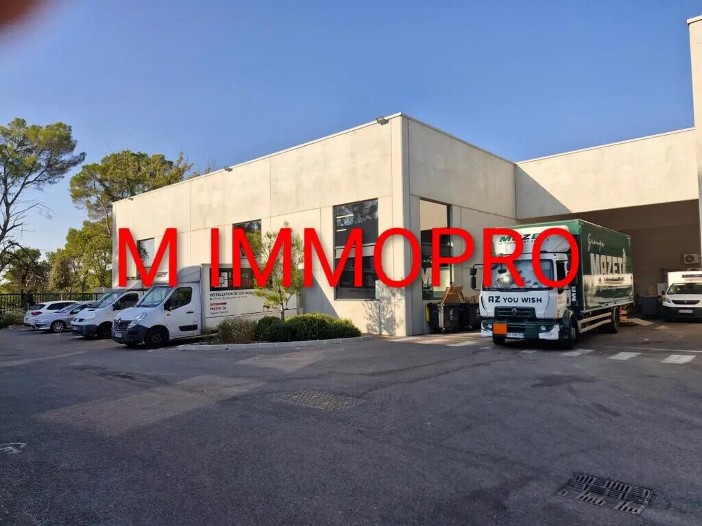 Location Local d'activités 476 m² - Photo 1