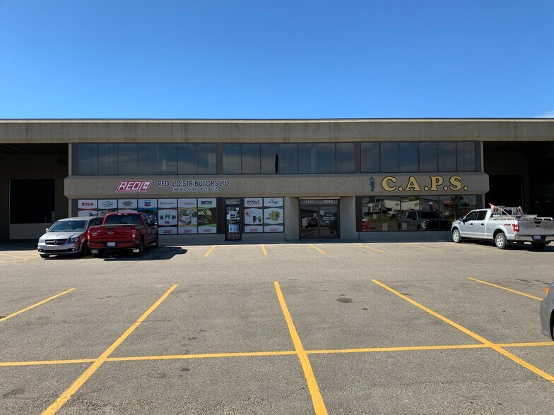 11224-11260 163rd St, Edmonton, AB for rent - Building Photo - Image 2 of 2