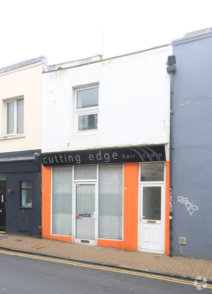 34 Baker St, Brighton to rent - Building Photo - Image 2 of 2