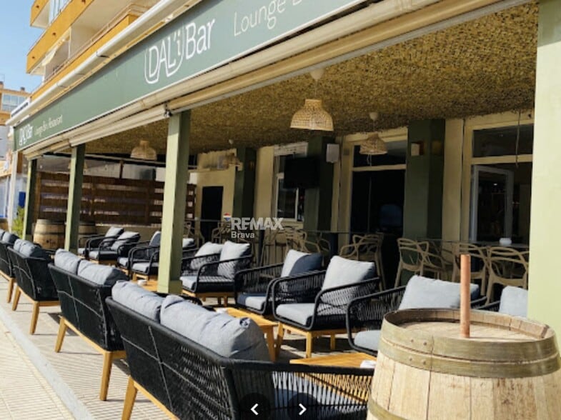 Retail in Roses, Gerona to rent - Building Photo - Image 2 of 4