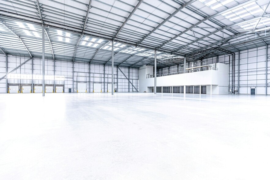 Merton Dr, Milton Keynes for sale - Building Photo - Image 2 of 4