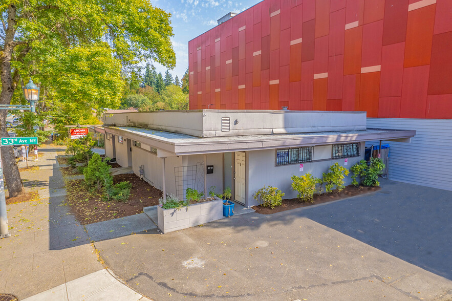 3305-3309 NE 125th St, Seattle, WA for sale - Building Photo - Image 1 of 7