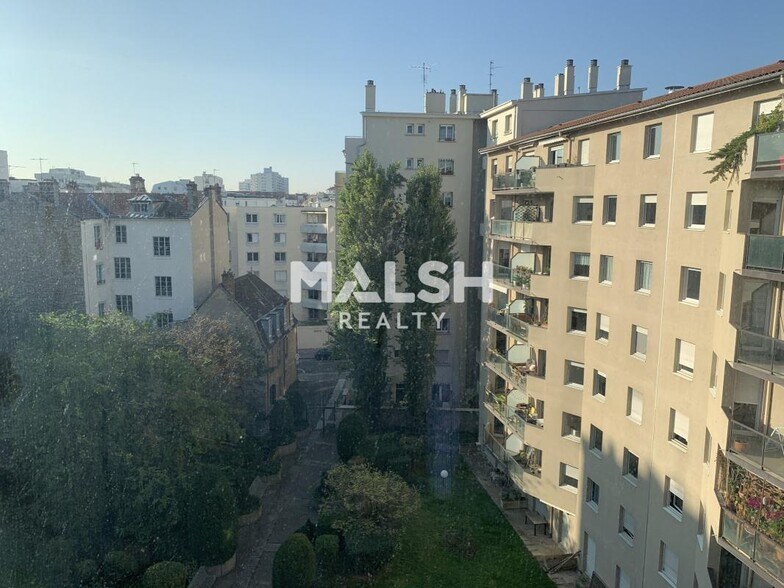 Office in Lyon for sale - Building Photo - Image 3 of 14