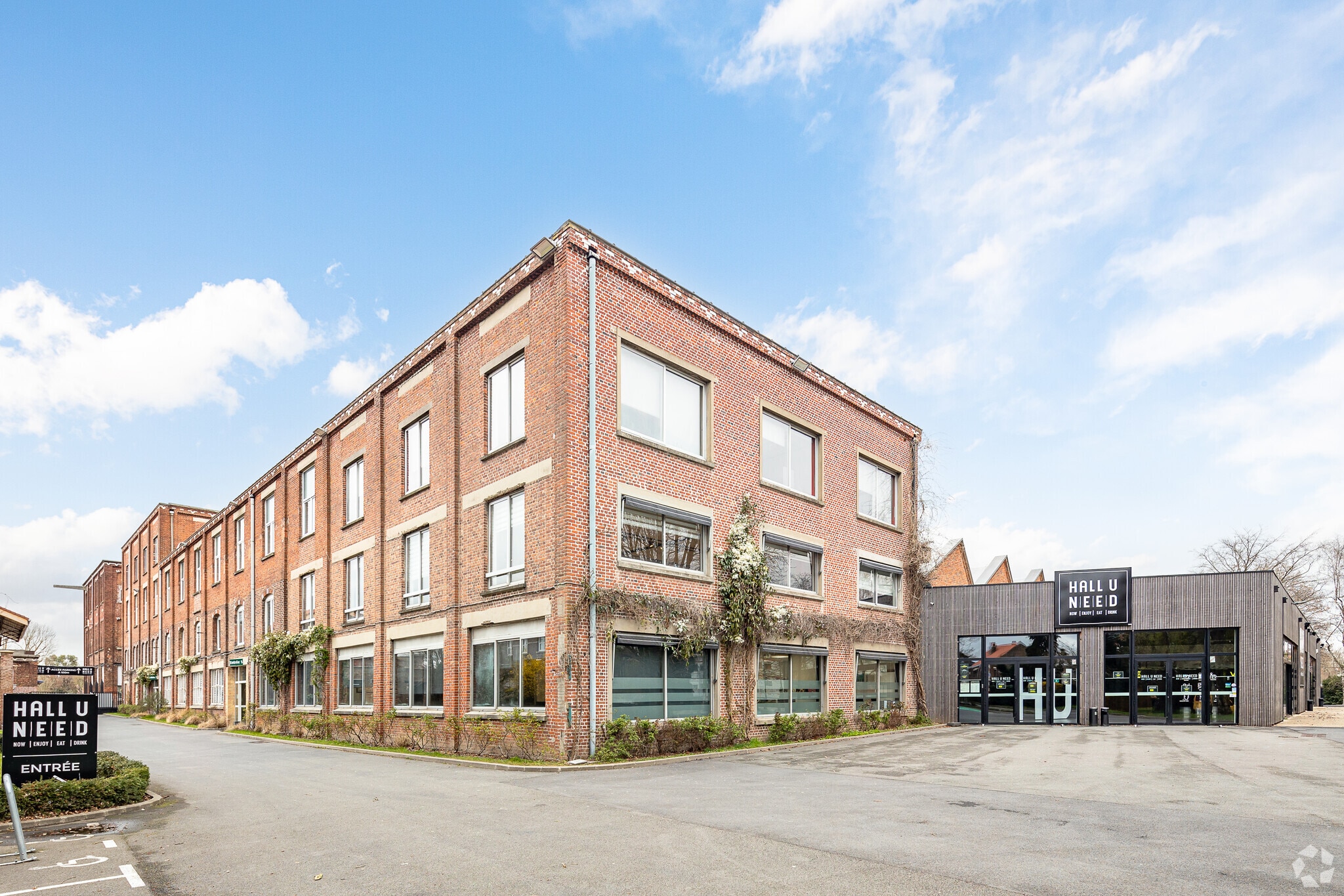 169 Rue Sadi Carnot, Saint-André-lez-Lille to rent Primary Photo- Image 1 of 17