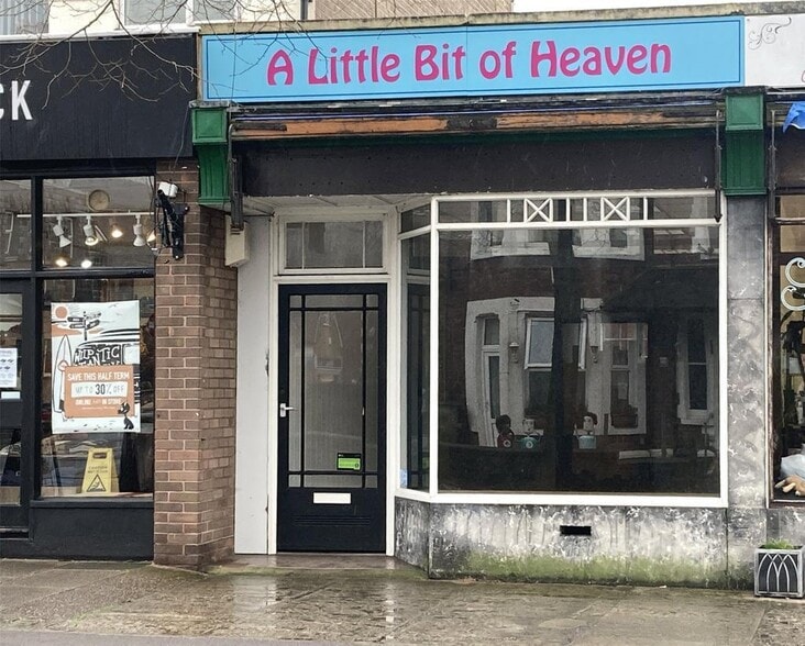 45-59 The Avenue, Minehead to rent - Building Photo - Image 2 of 5