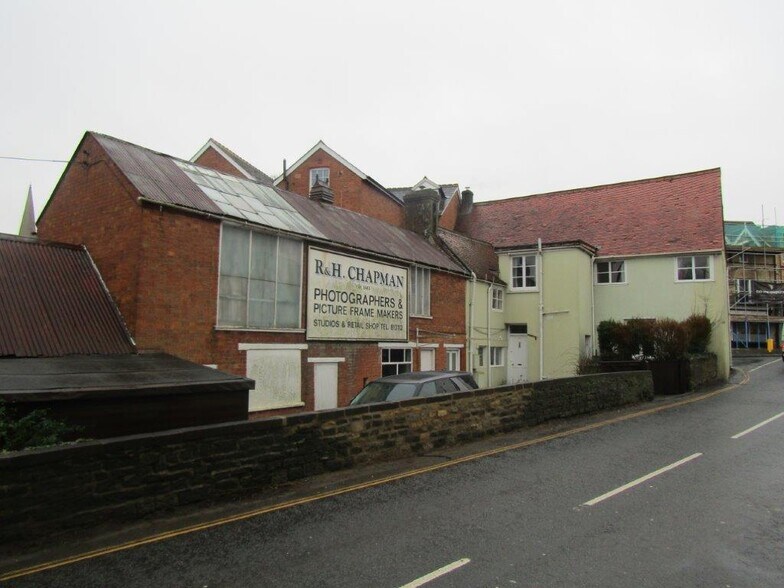 65 Well St, Buckingham for sale - Building Photo - Image 2 of 17