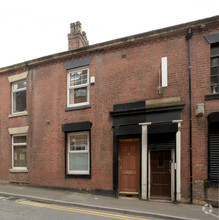 11 Retiro St, Oldham for sale Primary Photo- Image 1 of 1