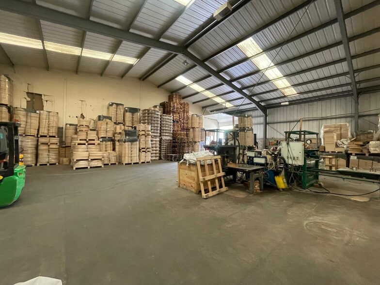 Eland Rd, Denaby Main to rent - Building Photo - Image 3 of 5