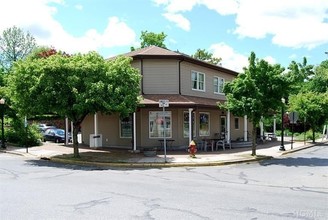 182 Lindsey Ave, Buchanan, NY for sale Primary Photo- Image 1 of 1