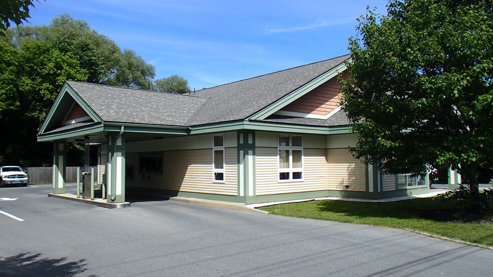 484 Main St, West Rutland, VT for sale - Building Photo - Image 1 of 1