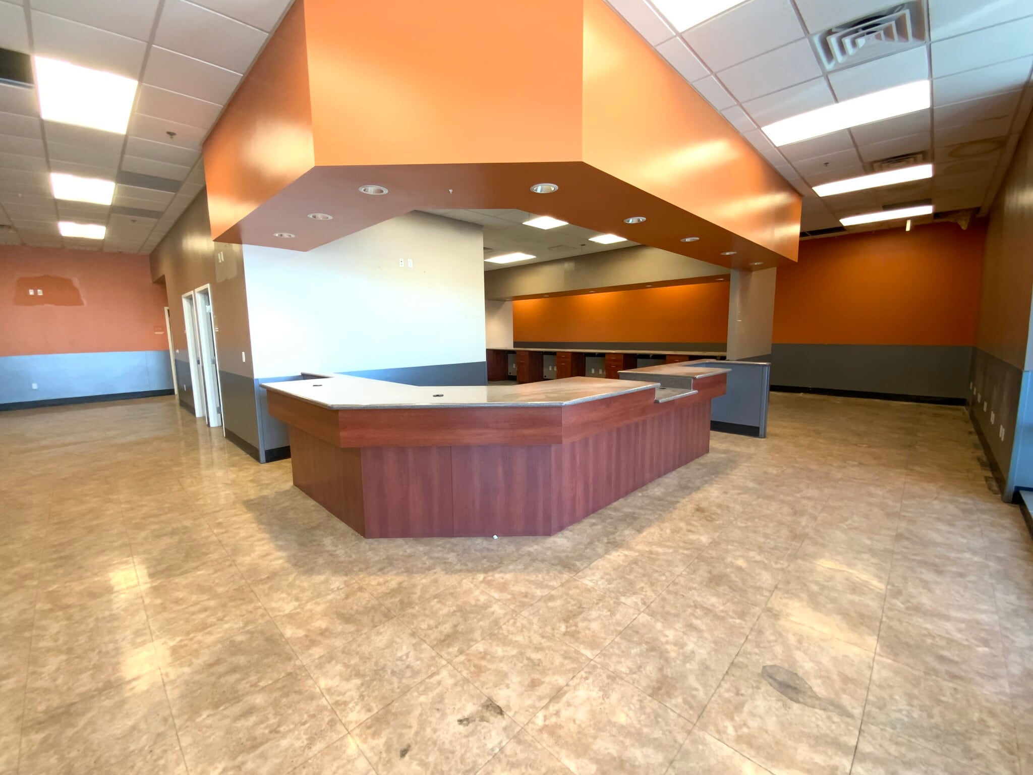 3250-3280 N Las Vegas Blvd, Las Vegas, NV to rent Interior Photo- Image 1 of 12