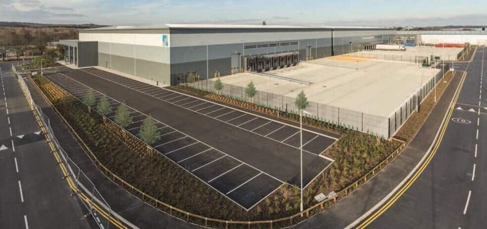 Wide Ln, Southampton for sale - Building Photo - Image 1 of 1