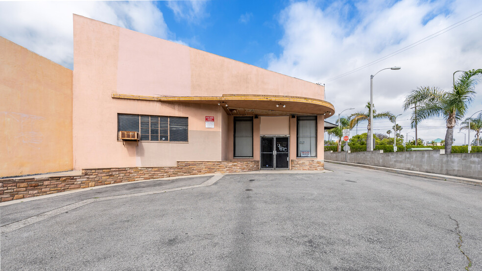 320 S La Brea Ave, Inglewood, CA for rent - Building Photo - Image 1 of 24